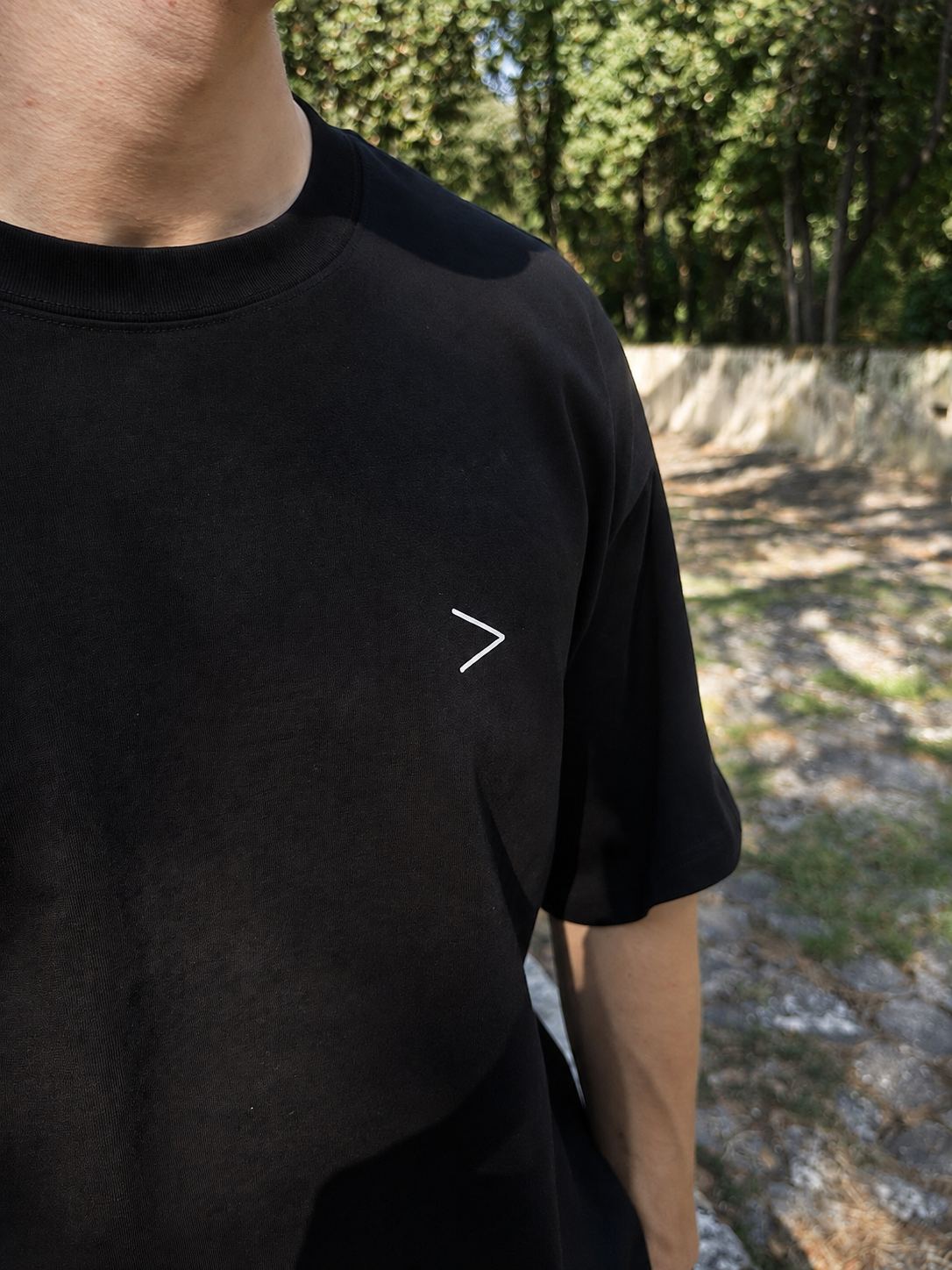 Avant Club Essential Tee